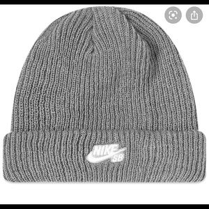 Grey Nike SB beanie